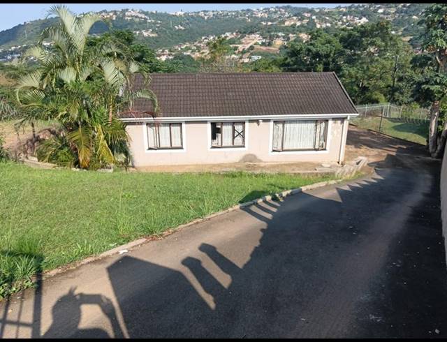 3 BEDROOM HOUSE FOR SALE IN NEWLANDS WEST
